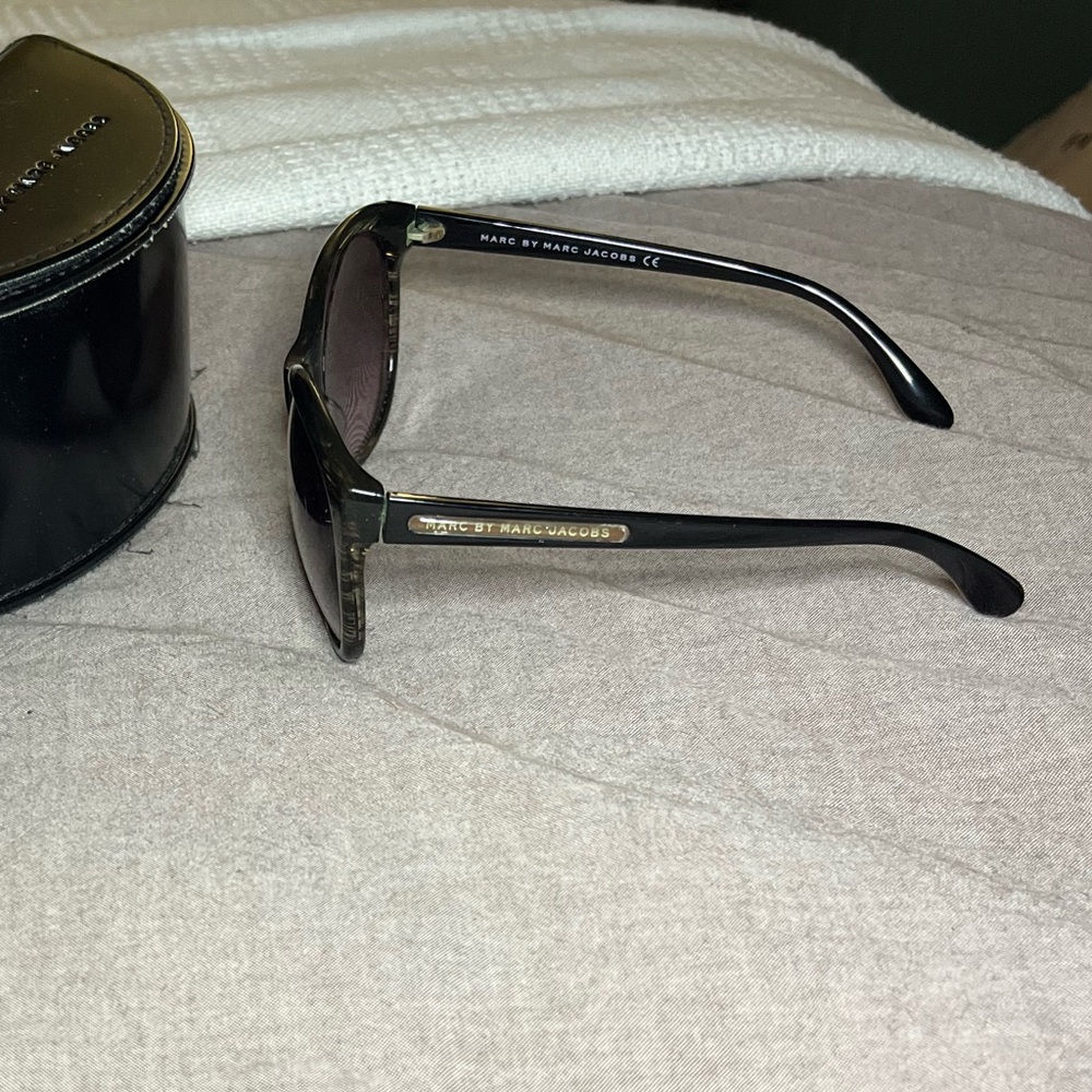 Marc by Marc Jacobs sunglasses - Picture 2 of 4